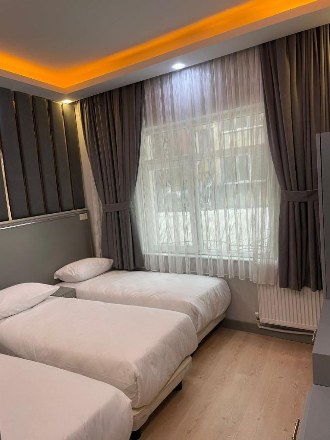 Crowned Plus Hotel Istanboel Buitenkant foto